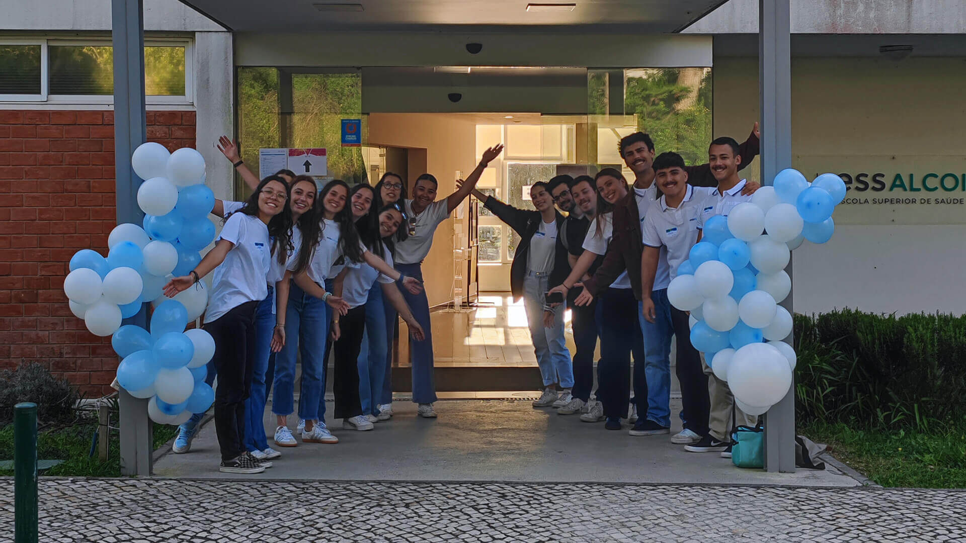 Alunos na receção do Open Day